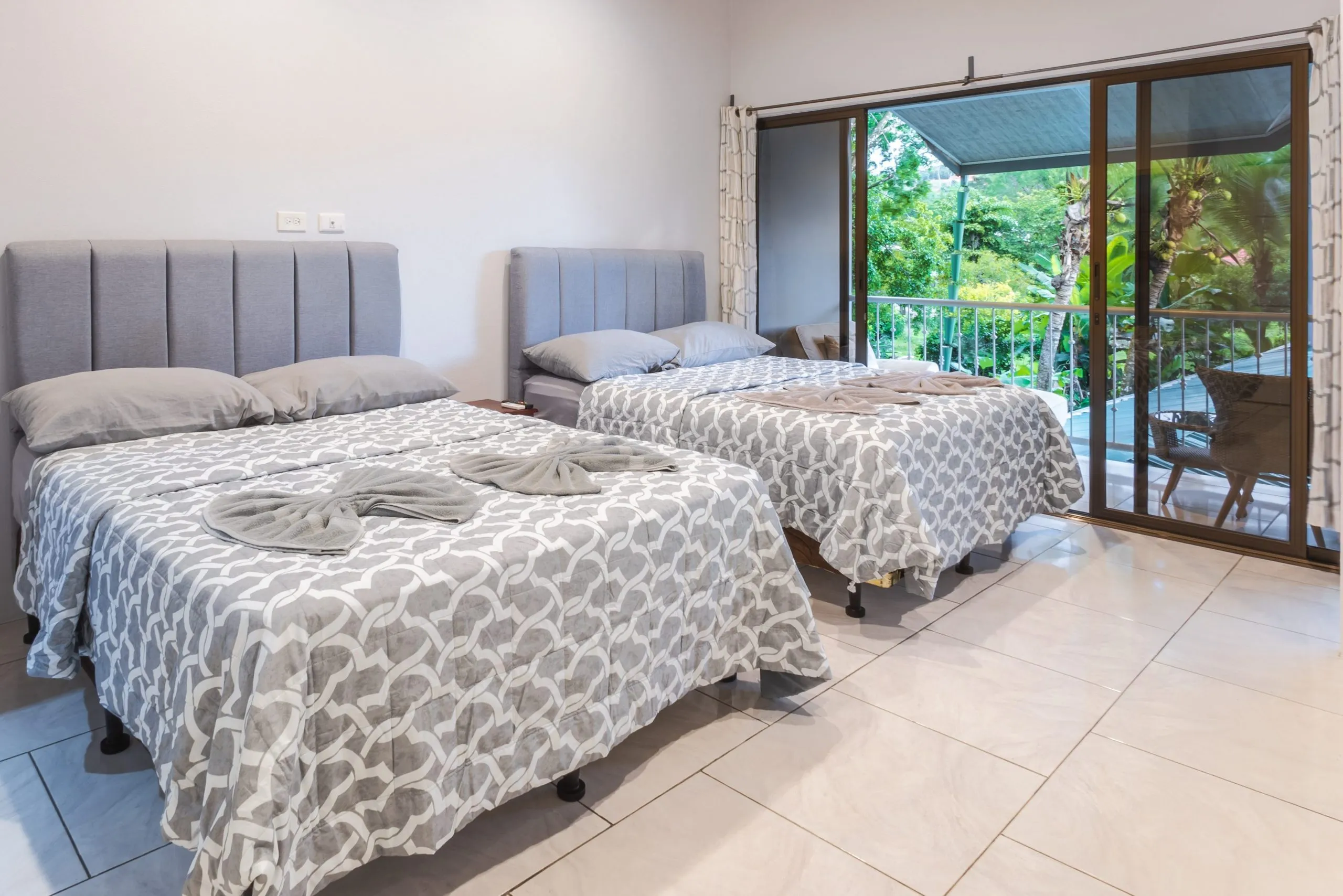 Hotel Uvita Superior Quadruple Room