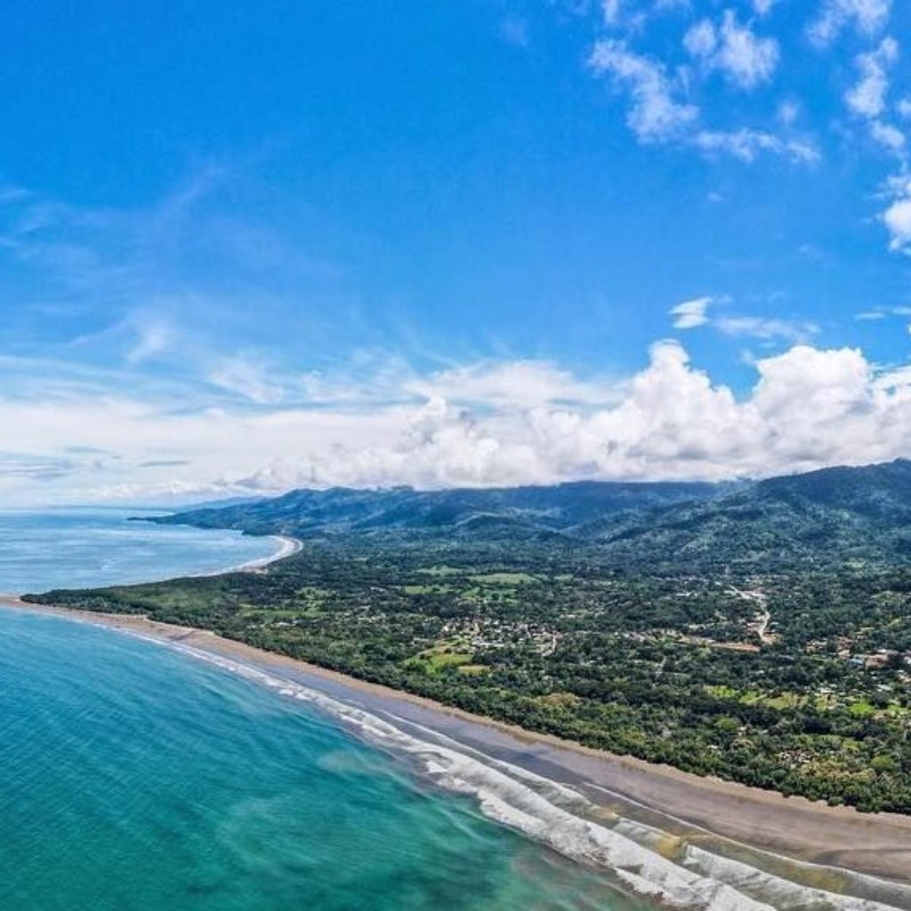 Playa Colonia Uvita, the place